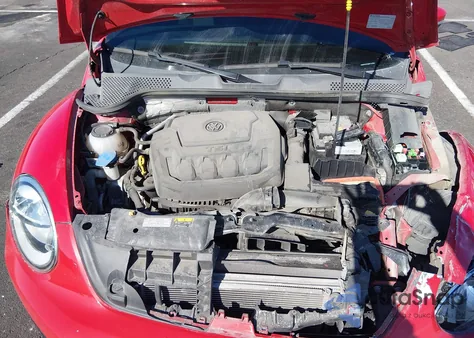 2019 Volkswagen Beetle 2.0T Final Edition Se/2.0T Final Edition Sel/2.0T S из США, поврежденный, VIN 3VWFD7AT3KM716758